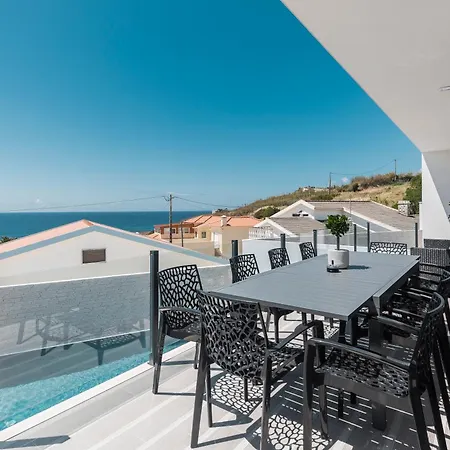 Villa Eden Villa, With Jacuzzi And Ocean View *