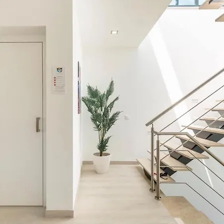 Eden Villa *