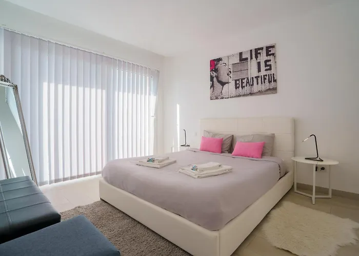 Eden Villa, With Jacuzzi&ocean View *