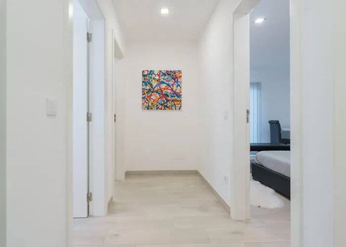 Eden Villa, With Jacuzzi&ocean View Ribamar (Lourinha)